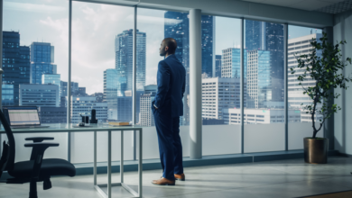 Concise Business For Sale Guide: Types, Research, Finance, Legal, Negotiation, Transition, Valuation, Marketing, Challenges, Succession, Trends